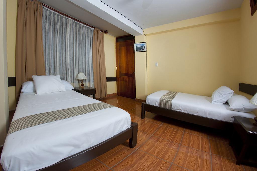 Yucay Plaza Inn Eksteriør billede